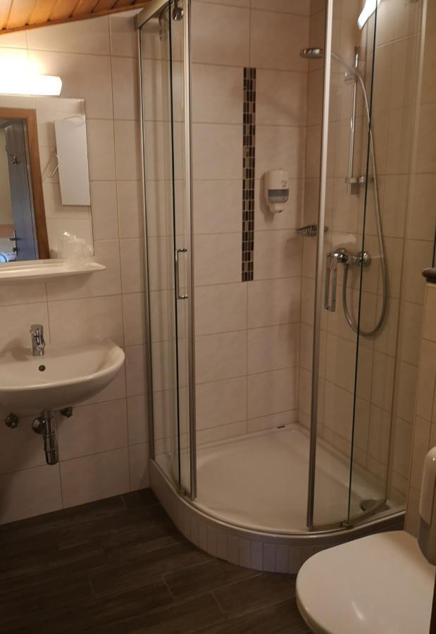 Hotel Wirt Z'Minsta Altmünster المظهر الخارجي الصورة