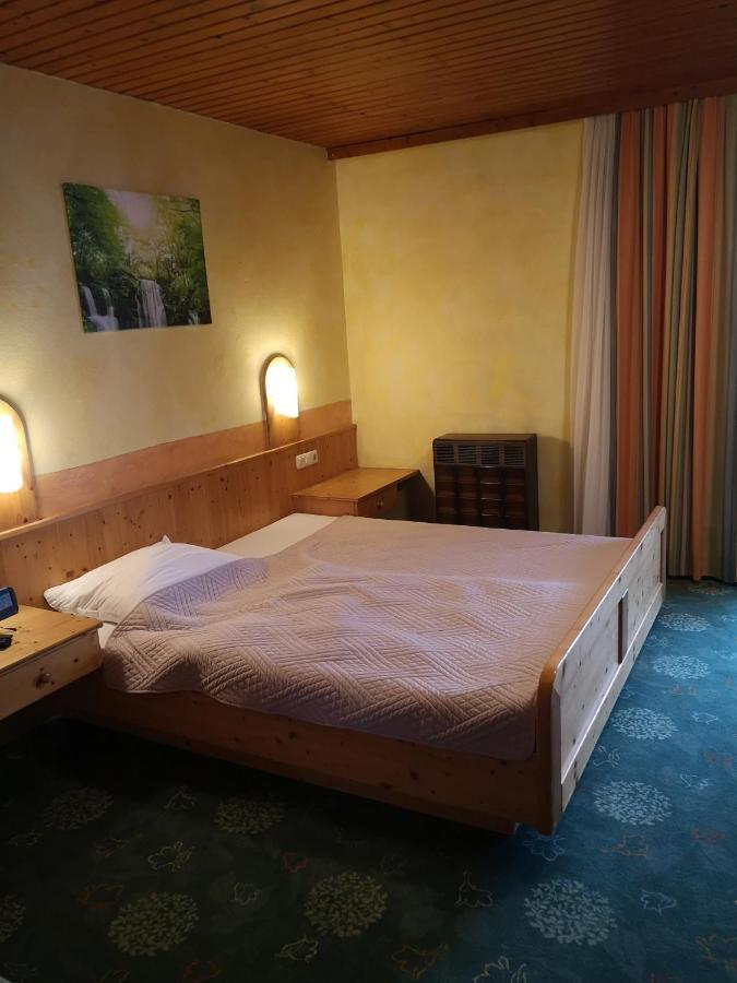 Hotel Wirt Z'Minsta Altmünster المظهر الخارجي الصورة