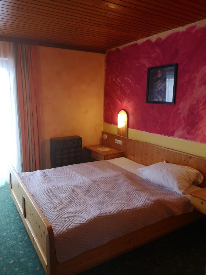 Hotel Wirt Z'Minsta Altmünster المظهر الخارجي الصورة